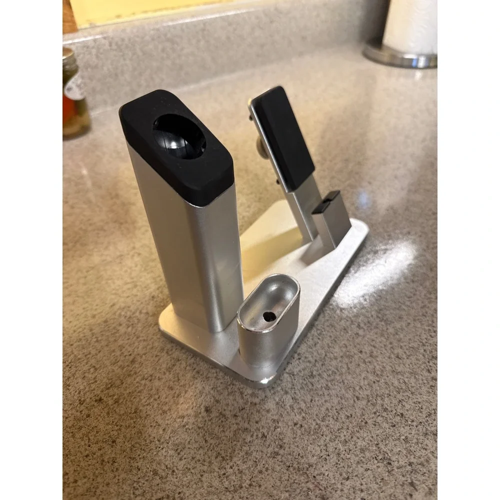 3 in 1 Aluminum Apple Watch‎ iPhone AirPods Charging Station Dock Stand Holder
